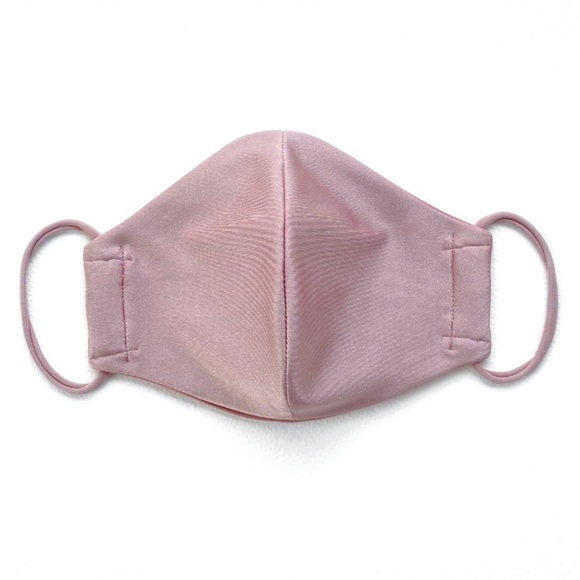 💗 Blush Satin Face Mask - Picture 2 of 4